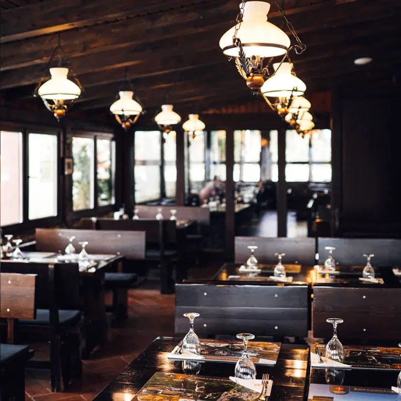 https://honeypot0.s3.amazonaws.com/1703253616750-gallery-TAVERNA%20SARBULUI%20%286%29.webp