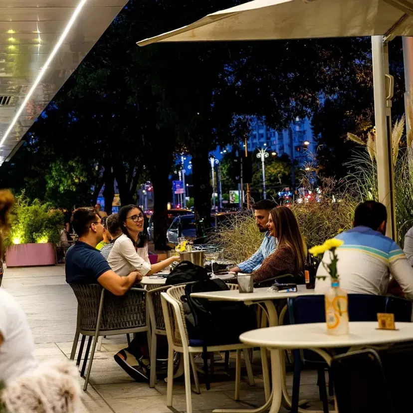 https://honeypot0.s3.amazonaws.com/1703259183033-gallery-GRAM%20BISTRO%20%282%29.webp