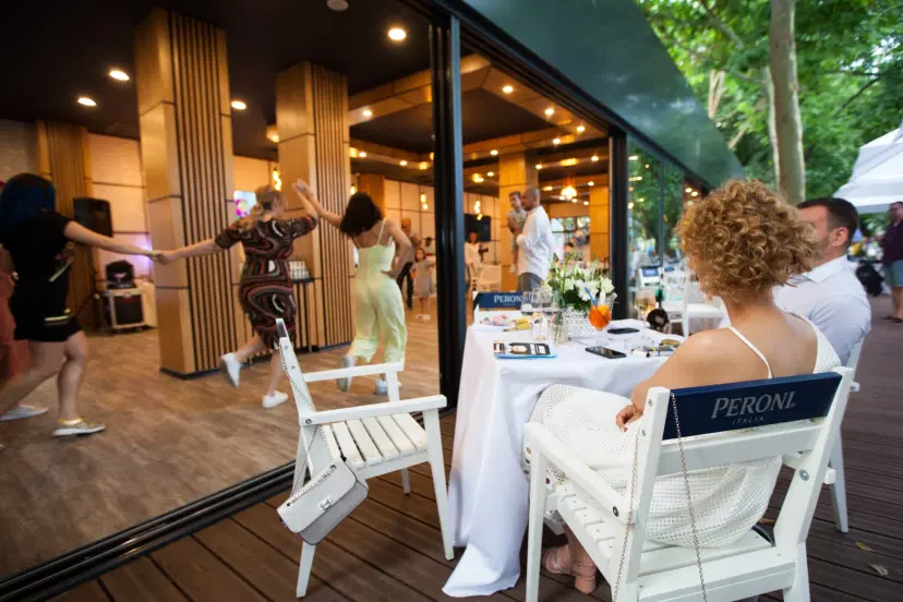 https://honeypot0.s3.amazonaws.com/1703847228607-gallery-RESTAURANT%20INFLUENCE%20%20%281%29.webp