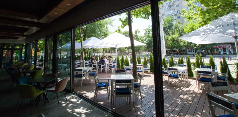 https://honeypot0.s3.amazonaws.com/1703847233285-gallery-RESTAURANT%20INFLUENCE%20%20%286%29.webp