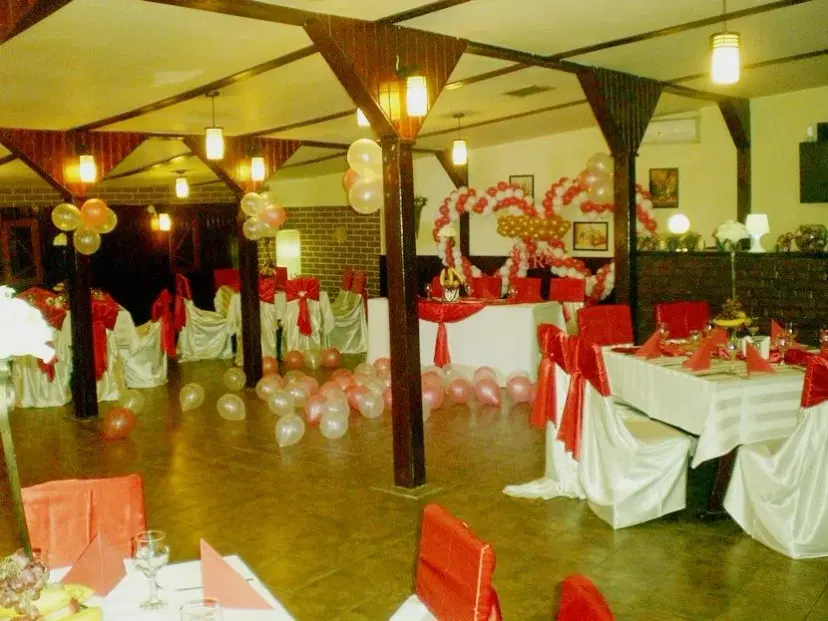 https://honeypot0.s3.amazonaws.com/1703847832988-gallery-RESTAURANT%20CABANA%20%286%29.webp