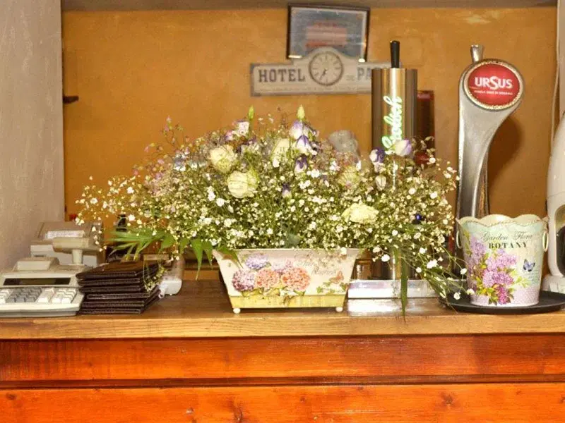 https://honeypot0.s3.amazonaws.com/1703849419021-gallery-RESTAURANT%20PROVENCE%20%284%29.webp