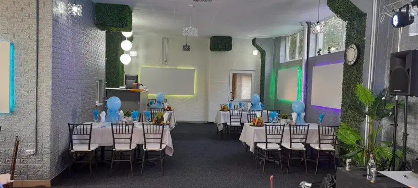 https://honeypot0.s3.amazonaws.com/1703856223844-gallery-BISTRO%2023%20%281%29.webp
