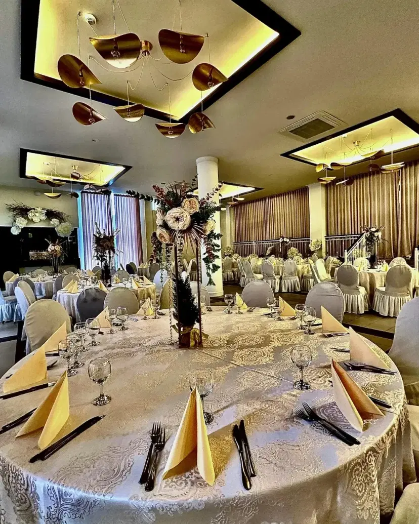 https://honeypot0.s3.amazonaws.com/1704269484225-gallery-HOTEL%20VIA%20AURELIA%20%284%29.webp