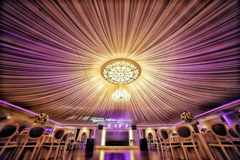 https://honeypot0.s3.amazonaws.com/1704285485654-gallery-IVY%20EVENTS%20%286%29.webp