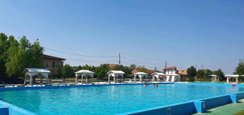https://honeypot0.s3.amazonaws.com/1704286672078-gallery-ANETTE%20RESORT%20%281%29.webp