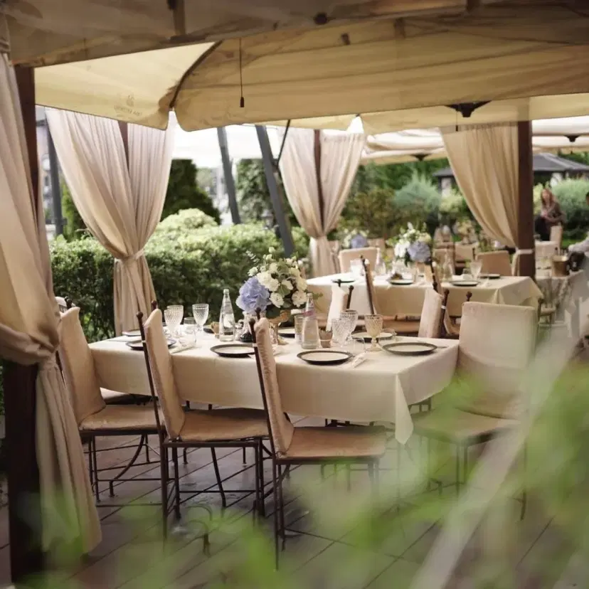 https://honeypot0.s3.amazonaws.com/1704288267221-gallery-DANTINO%20RISTORANTE%20%285%29.webp