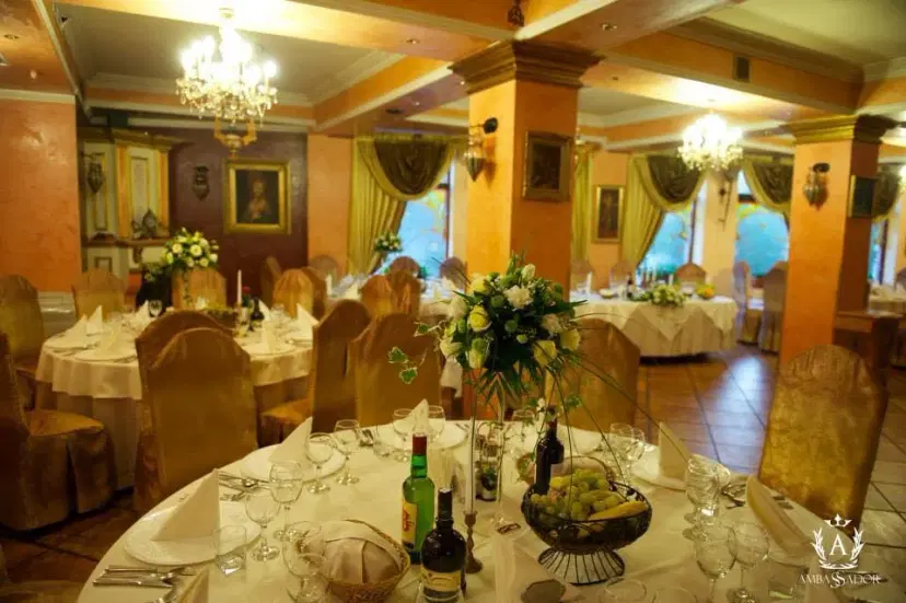 https://honeypot0.s3.amazonaws.com/1704289335975-gallery-HOTEL%20AMBASSADOR%20%286%29.webp