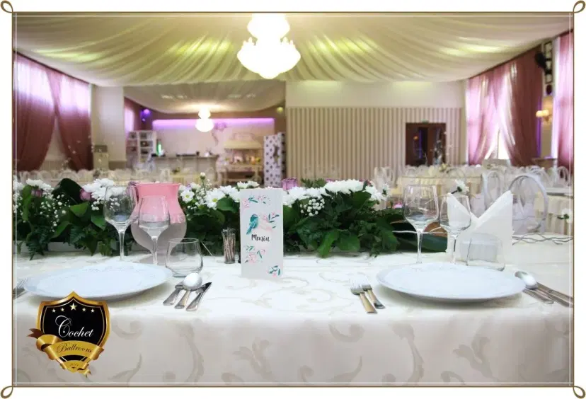 https://honeypot0.s3.amazonaws.com/1704292503615-gallery-COCHET%20BALLROOM%20%282%29.webp