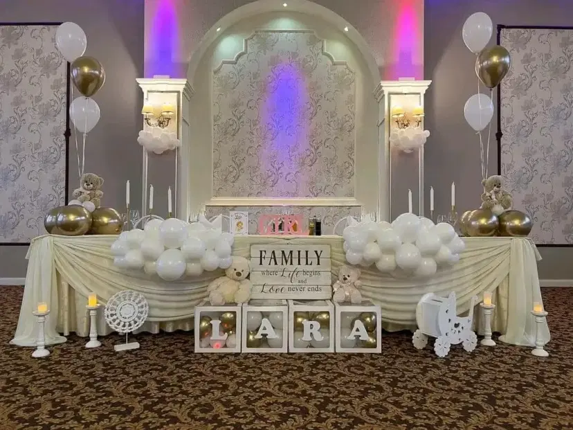 https://honeypot0.s3.amazonaws.com/1704292505761-gallery-COCHET%20BALLROOM%20%285%29.webp
