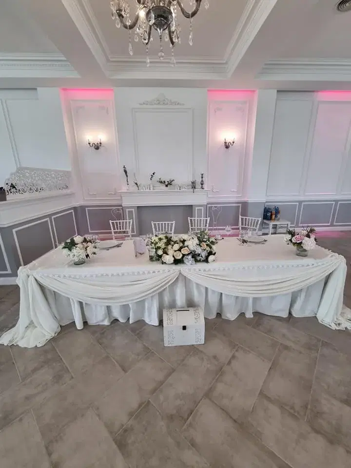 https://honeypot0.s3.amazonaws.com/1704296445480-gallery-ANNES%20EVENT%20%2810%29.webp