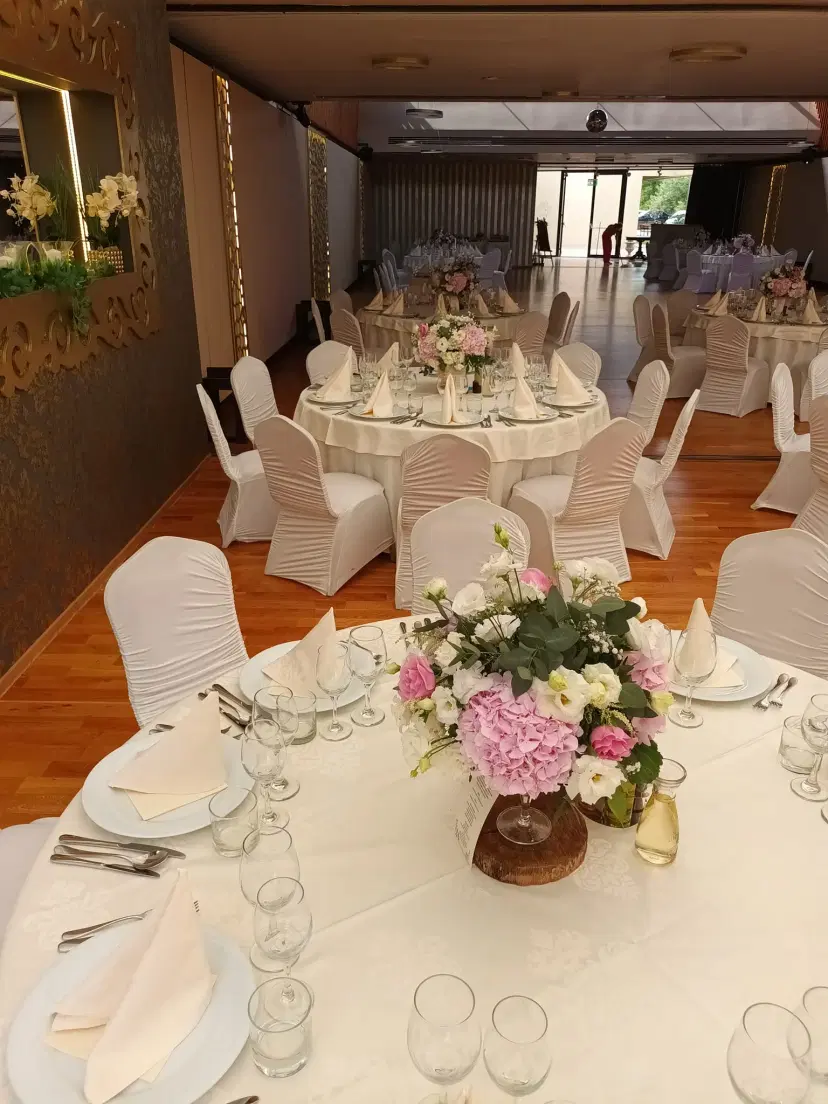 https://honeypot0.s3.amazonaws.com/1704353159011-gallery-RESTAURANT%20HARMONIA%20%287%29.webp