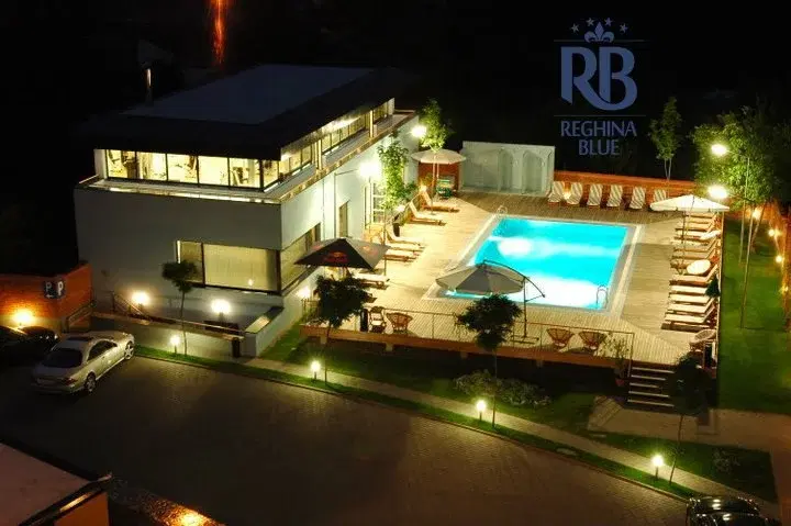 Reghina Blue