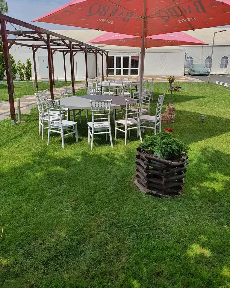 https://honeypot0.s3.amazonaws.com/1704714553900-gallery-RESTAURANT%20BARBQ%20%2815%29.webp