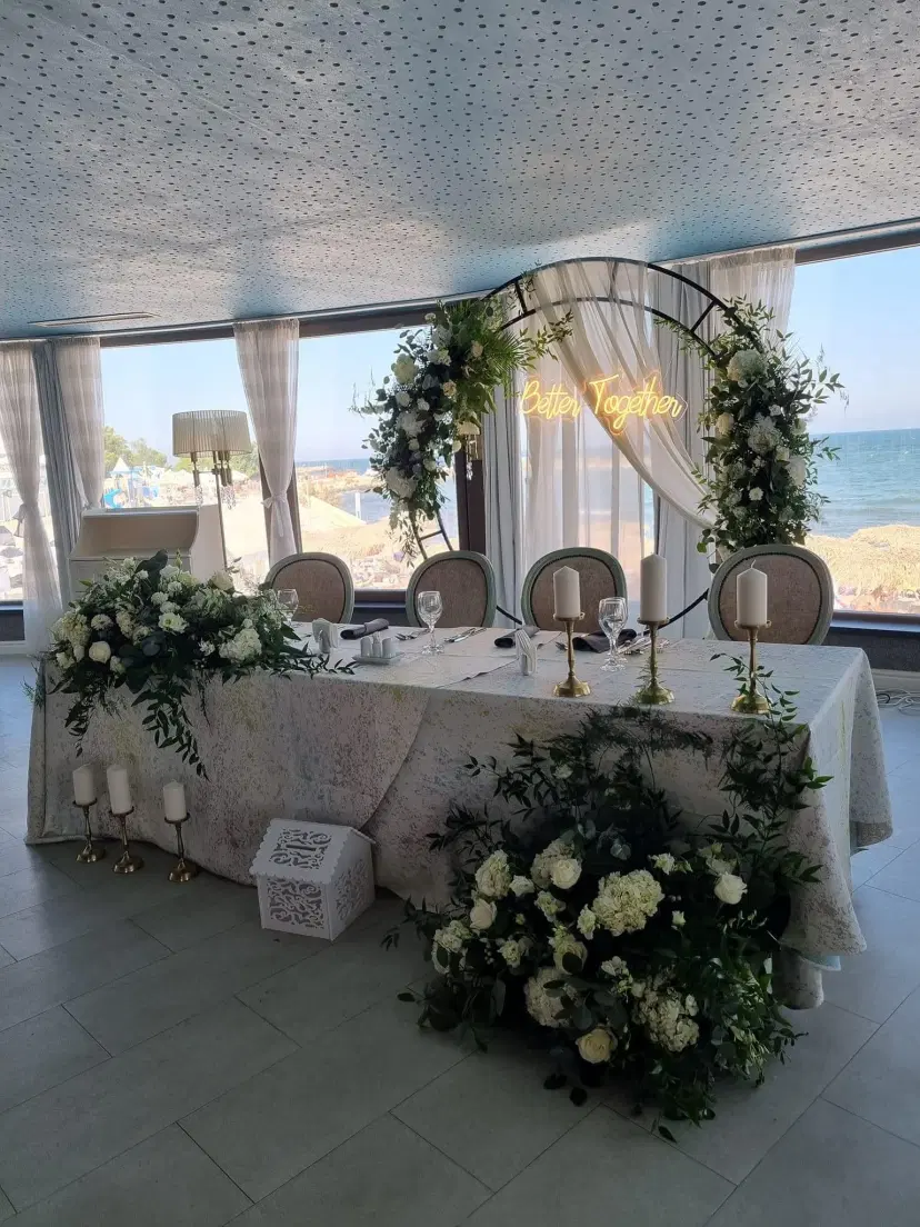 https://honeypot0.s3.amazonaws.com/1704878269765-gallery-Hotel%20Turquoise%20%289%29.webp