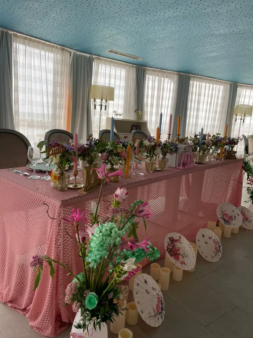 https://honeypot0.s3.amazonaws.com/1704878273560-gallery-Hotel%20Turquoise%20%2813%29.webp