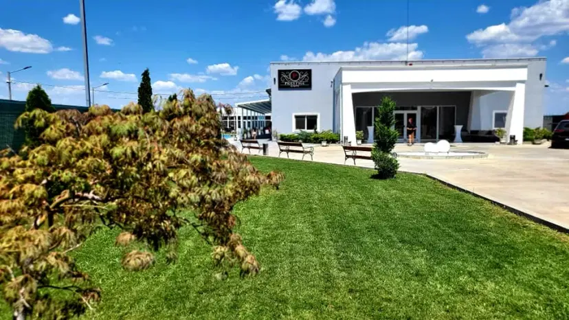 https://honeypot0.s3.amazonaws.com/1704917941151-gallery-prestige-events%20%284%29.webp