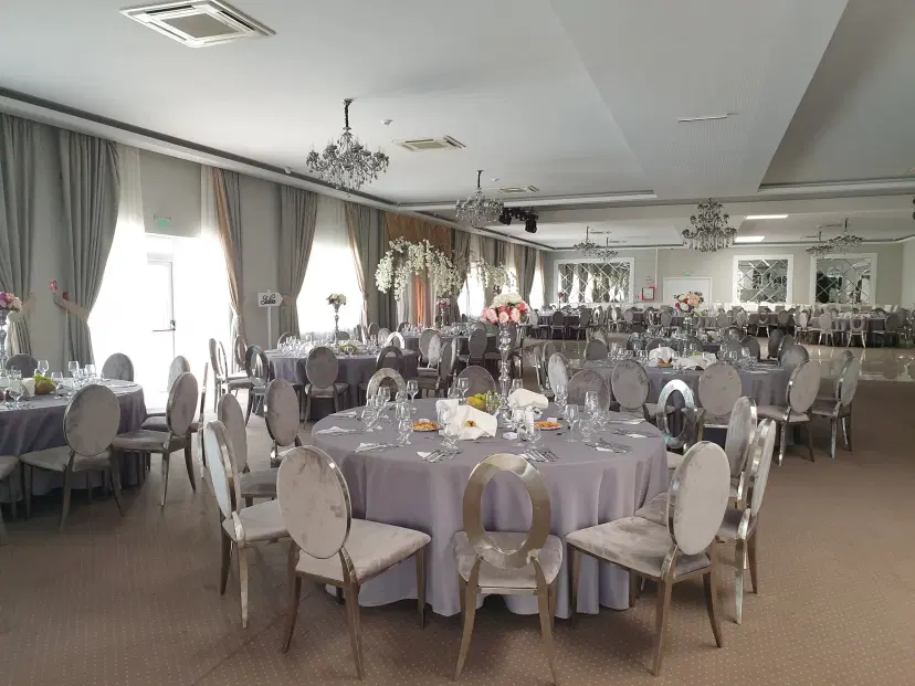 https://honeypot0.s3.amazonaws.com/1704917945385-gallery-prestige-events%20%2810%29.webp