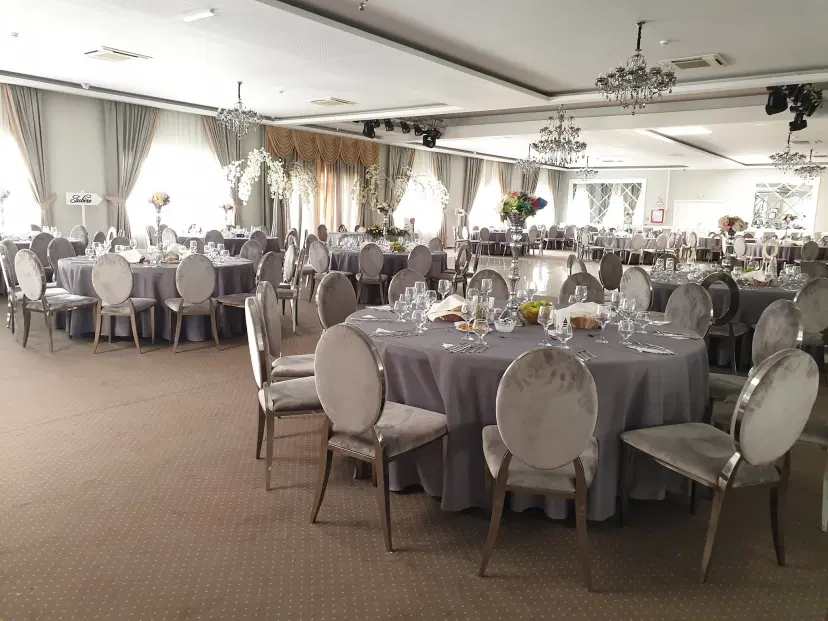 https://honeypot0.s3.amazonaws.com/1704917948037-gallery-prestige-events%20%2813%29.webp