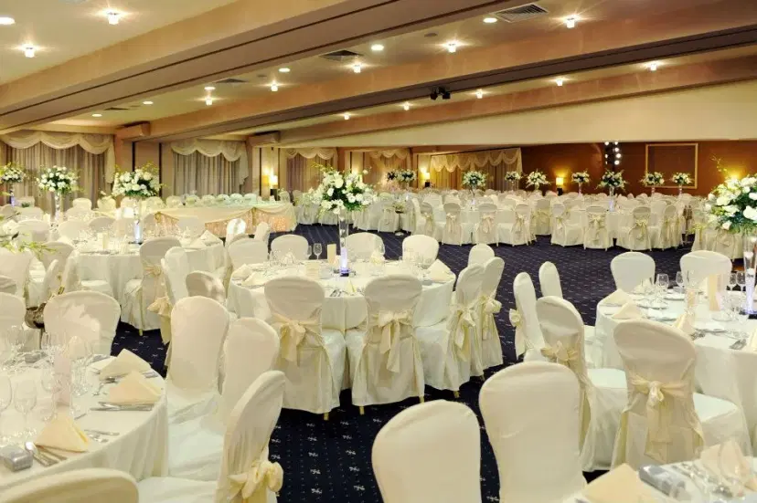 https://honeypot0.s3.amazonaws.com/1705260463318-gallery-hotel-alpin%20%2811%29.webp