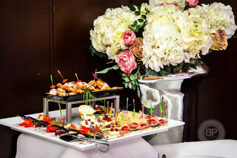 https://honeypot0.s3.amazonaws.com/1705265124247-gallery-hotel-restaurant-cubix%20%283%29.webp