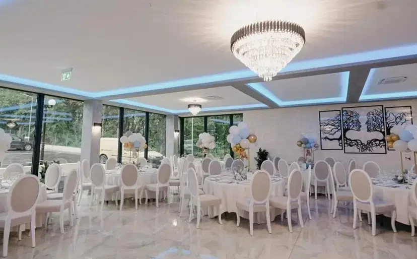 https://honeypot0.s3.amazonaws.com/1706705910474-gallery-FOREST%20EVENTS%20CUCORANI%20%283%29.webp