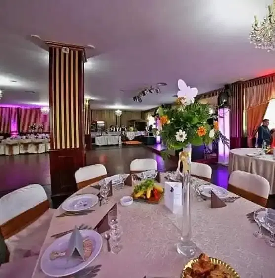 Restaurant Magenta