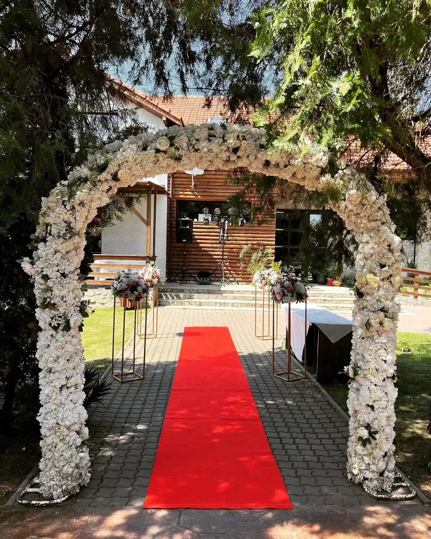 Pensiunea Casa Cu Nuc
