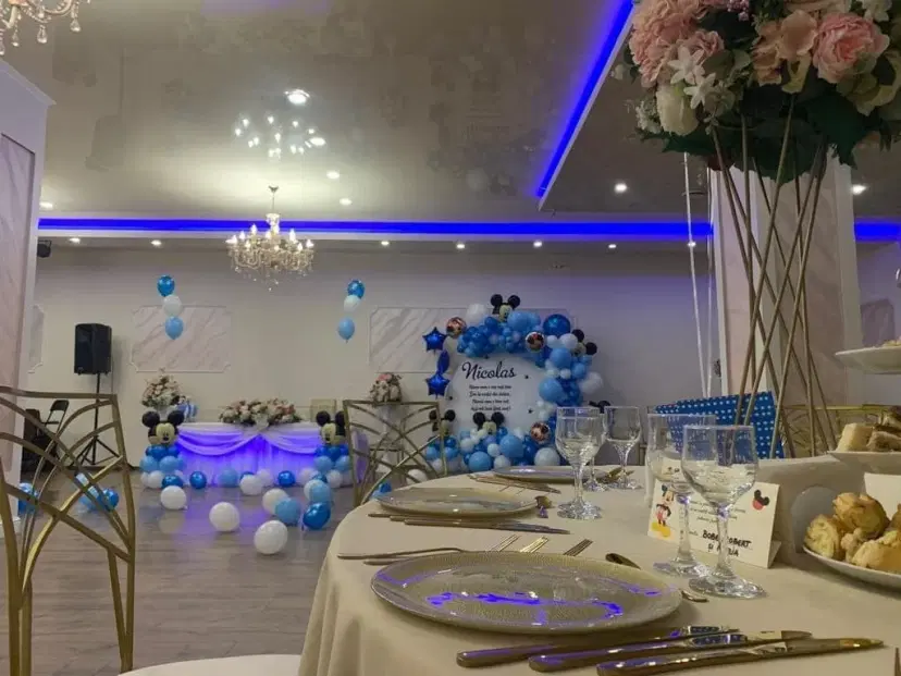 https://honeypot0.s3.amazonaws.com/gallery/1711121279209-gallery-Restaurant%20Hera%20%284%29.webp