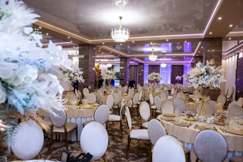 https://honeypot0.s3.amazonaws.com/gallery/1711121279224-gallery-Restaurant%20Hera%20%283%29.webp
