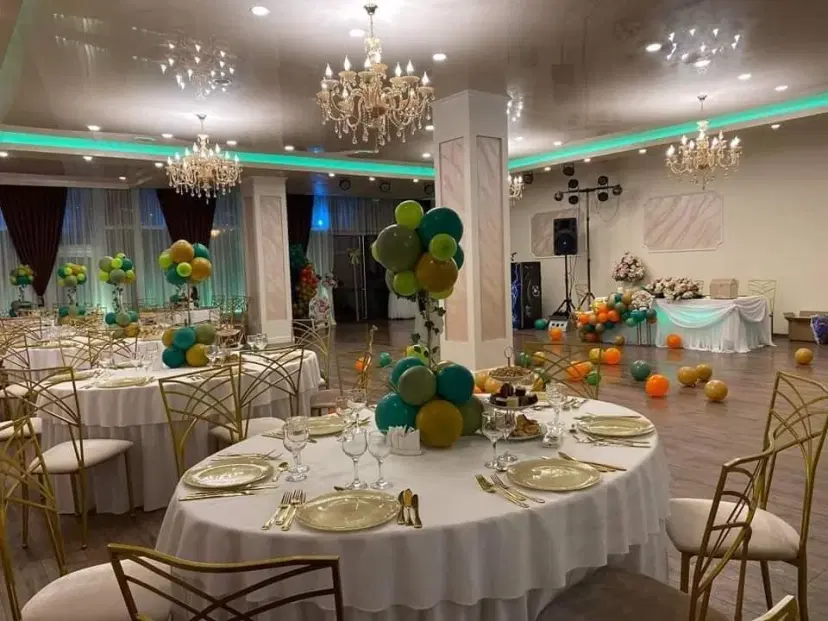 https://honeypot0.s3.amazonaws.com/gallery/1711121279227-gallery-Restaurant%20Hera%20%285%29.webp