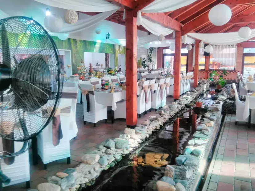 https://honeypot0.s3.amazonaws.com/gallery/1712647348905-gallery-Restaurant%20Gosen%20%282%29.webp