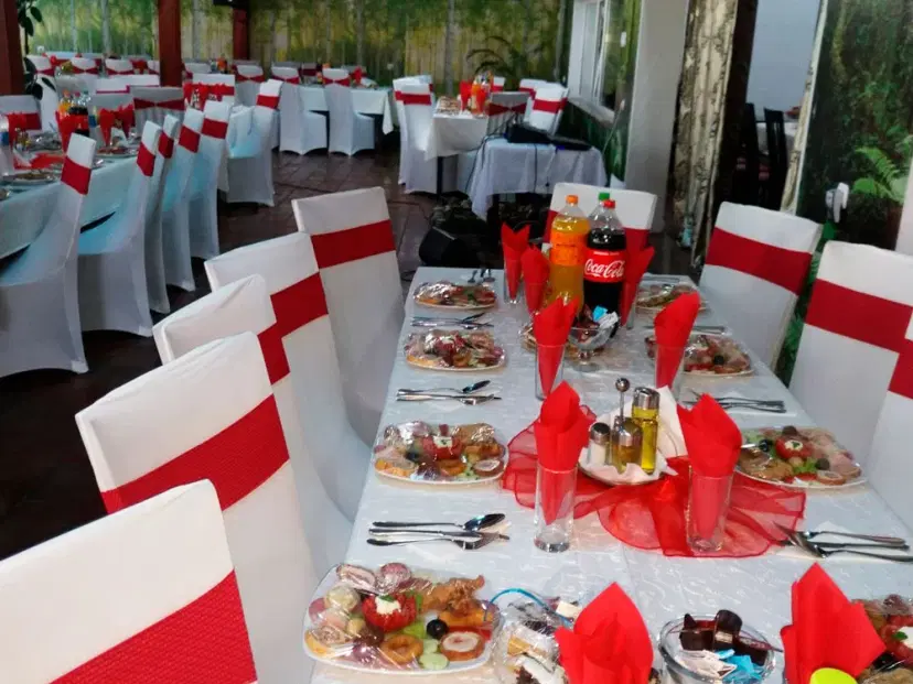 https://honeypot0.s3.amazonaws.com/gallery/1712647348948-gallery-Restaurant%20Gosen%20%283%29.webp