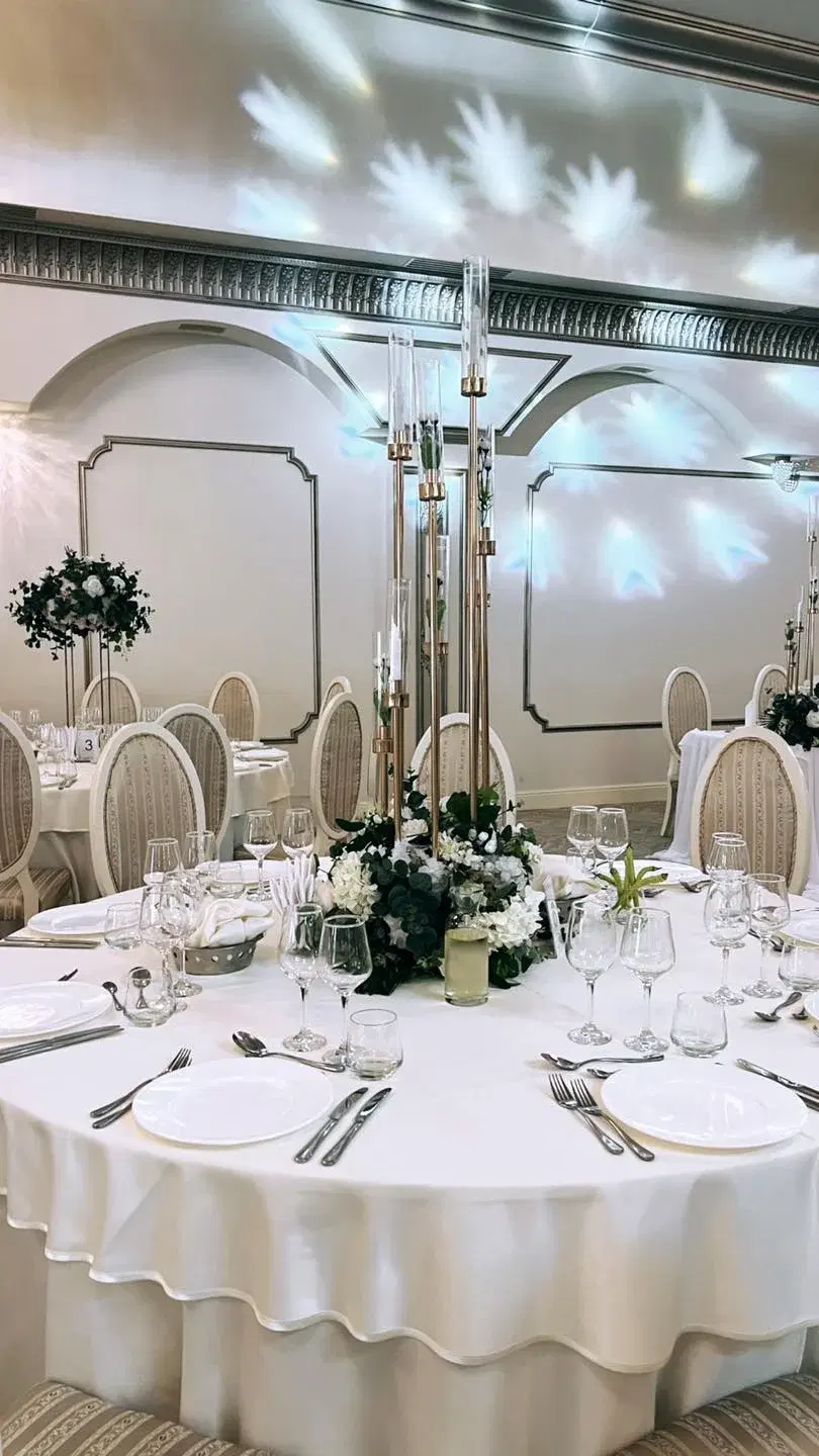 https://honeypot0.s3.amazonaws.com/gallery/1713548628424-gallery-Regal%20Ballroom%20%283%29.webp