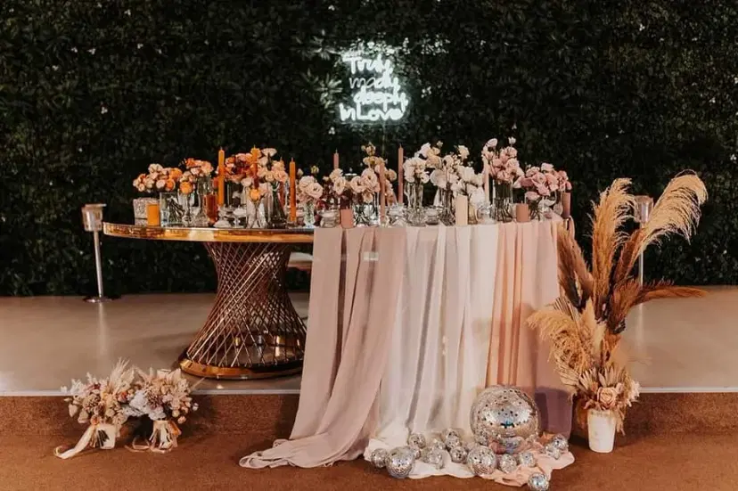 https://honeypot0.s3.amazonaws.com/gallery/1713958436553-gallery-Riviera%20Ballroom%20%285%29.webp