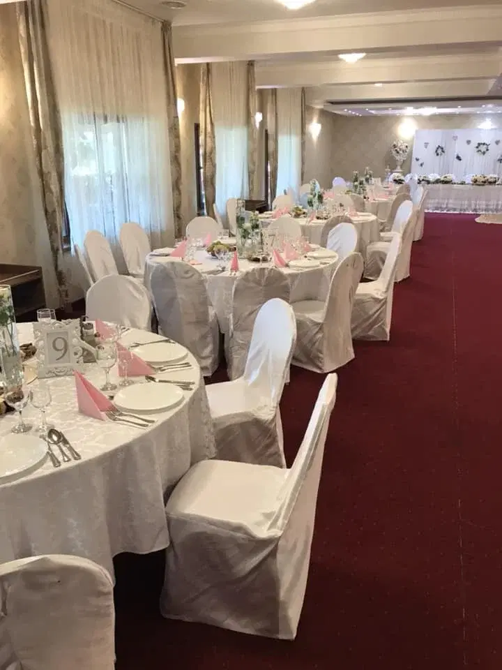 https://honeypot0.s3.amazonaws.com/gallery/1716396788913-gallery-Restaurant%20Amicu%20%283%29.webp