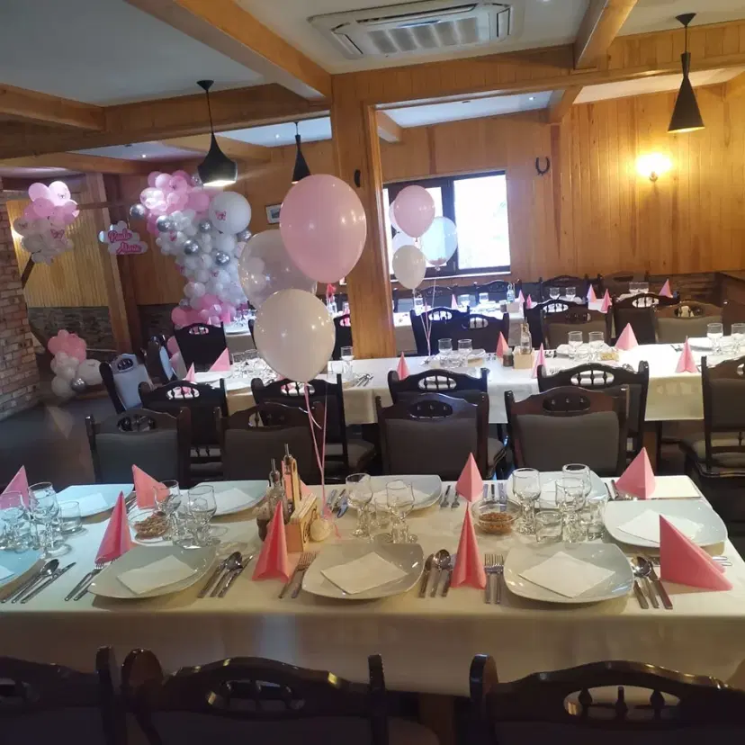 https://honeypot0.s3.amazonaws.com/gallery/1716541687029-gallery-Podina%20Resort%20%281%29.webp