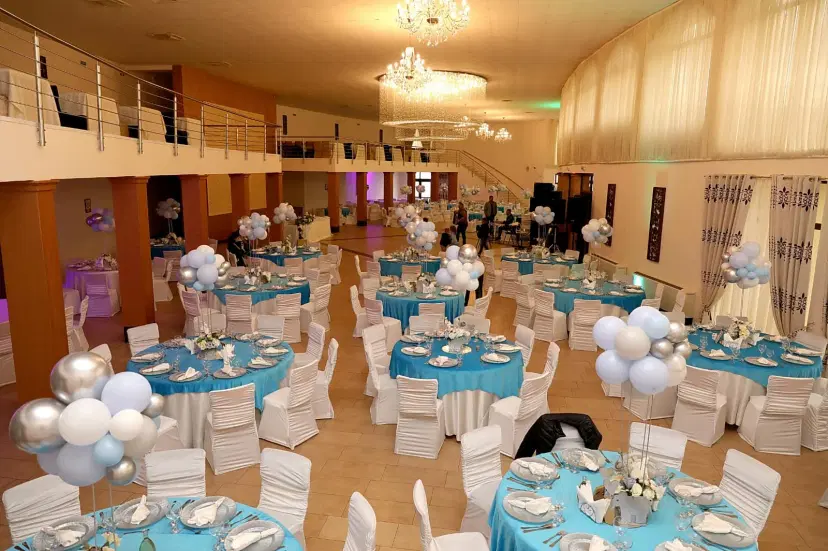 https://honeypot0.s3.amazonaws.com/gallery/1716908366275-gallery-Restaurant%20Select%20%281%29.webp