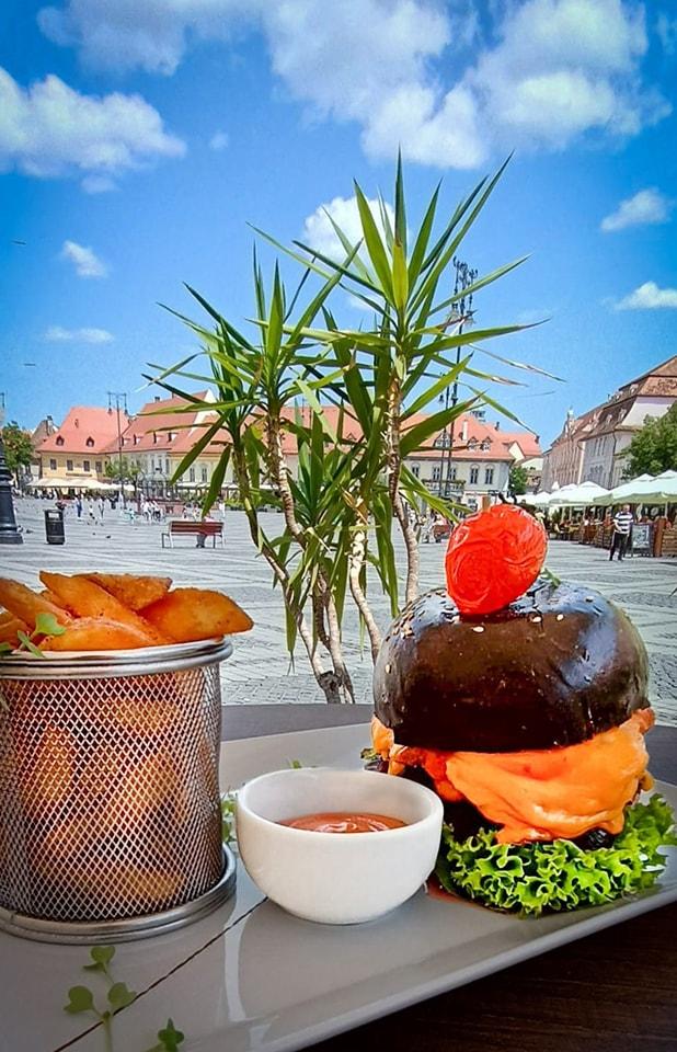 https://honeypot0.s3.amazonaws.com/gallery/1738850622063-gallery-Restaurant%20Lyra%20%281%29.jpg