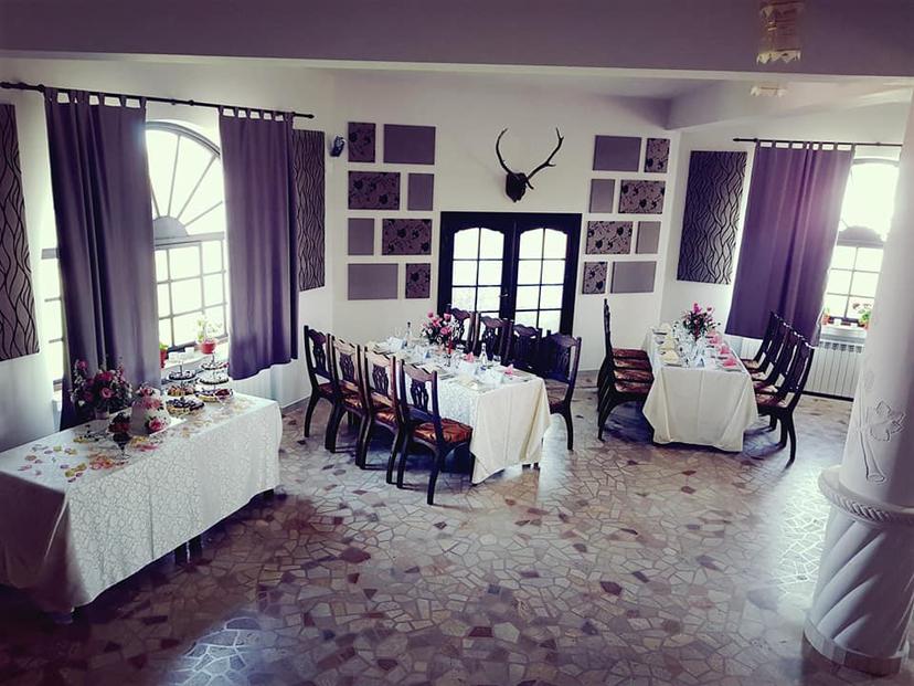 https://honeypot0.s3.amazonaws.com/gallery/1740505299606-gallery-Petit%20Chateau%20%20%283%29.jpg
