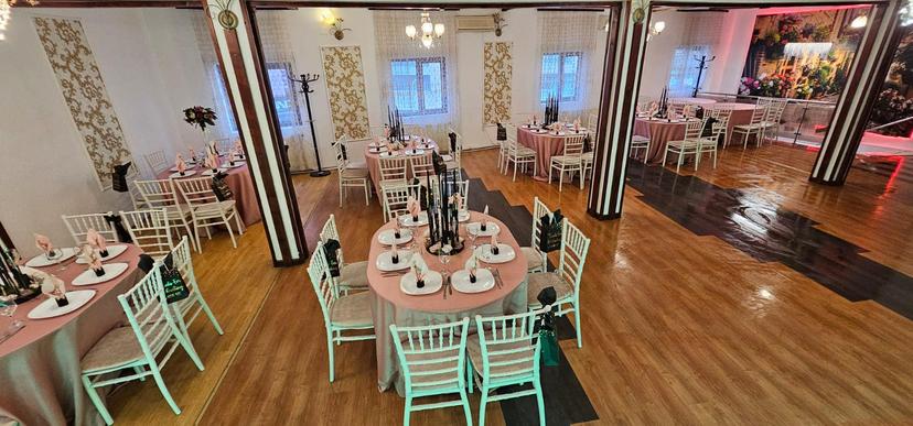 https://honeypot0.s3.amazonaws.com/gallery/1740662098800-gallery-Restaurant%20Moldova%20%282%29.jpg