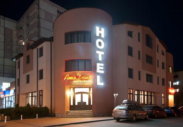 https://honeypot0.s3.amazonaws.com/gallery/1740662876858-gallery-Hotel%20AmaDeus%20%281%29.jpg